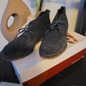 Hush Puppies Cyra Catelyn Navy Suede Chukka Booties – Size 8 Wide (Worn Lightly)